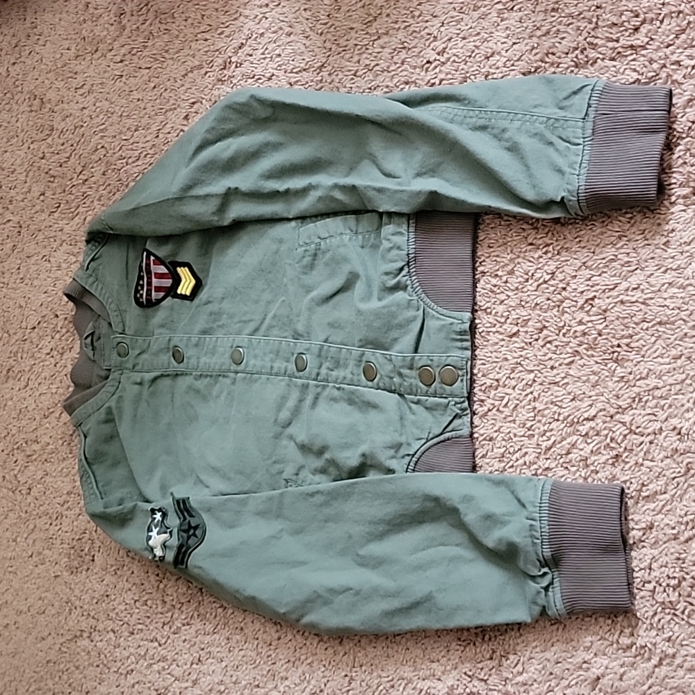 Jacket - Picture 1 of 14